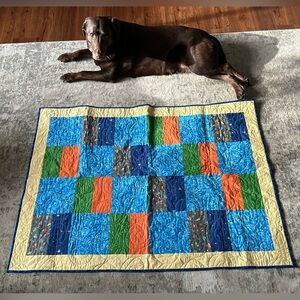 Alaskan Made Valley Quilters Guild Quilt EUC